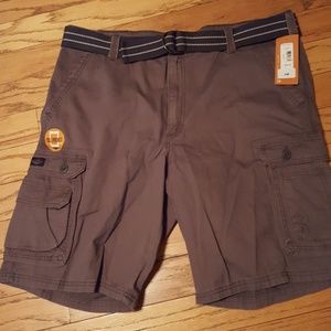 lee dungarees cargo shorts with cell phone pocket
